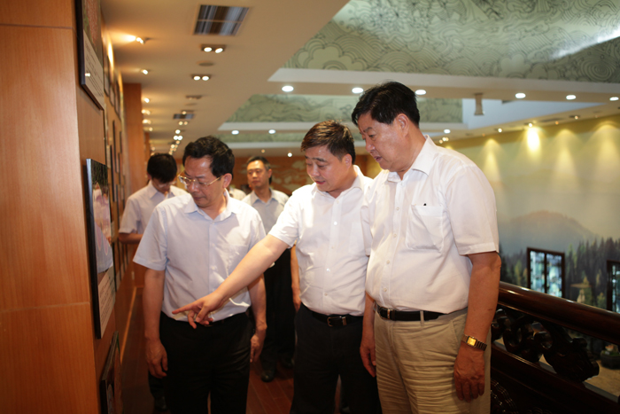 專(zhuān)題報(bào)道